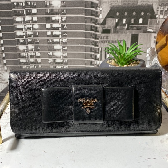 Authentic 🖤PRADA Long Wallet - Picture 5 of 16